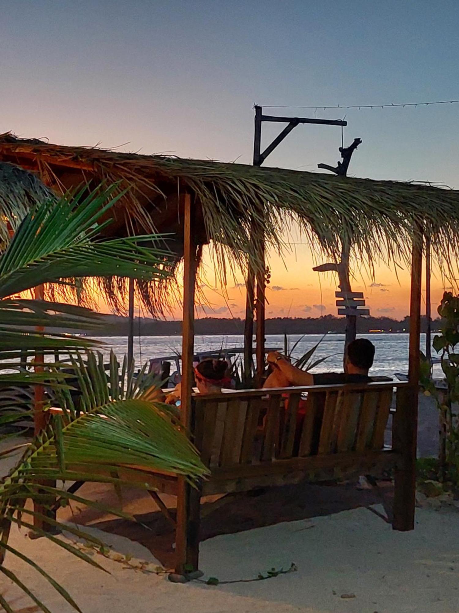 Salabose Cottages Gili Air Exterior photo